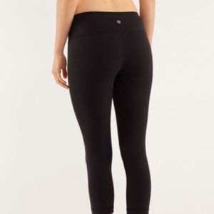 LULULEMON • Wunder Unders - Black (8) ~25”